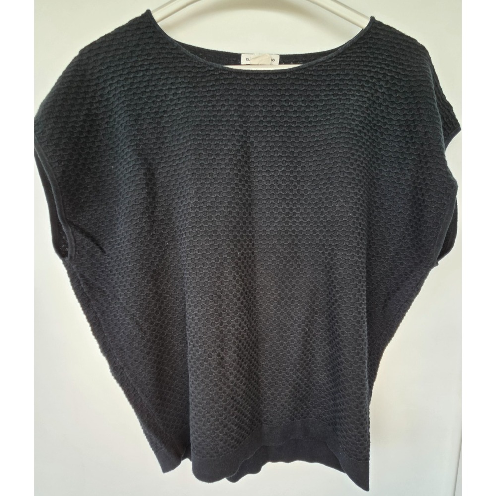 Club Monaco Quiet Luxury Sweater Vest Top Knit S Black Minimal Preppy Timeless